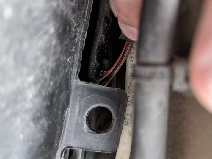 VW Golf P2024 Broken Wires